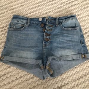 High waisted Kendall & Kylie denim shorts